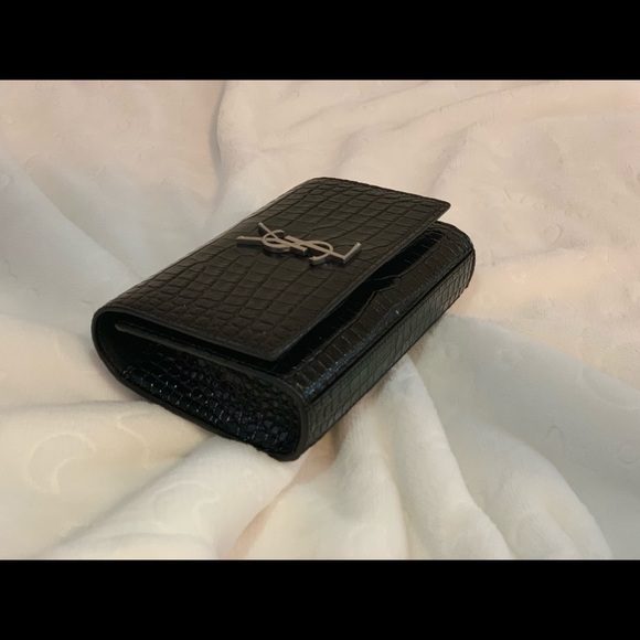 Saint Laurent Kate belt bag Croc Embossed - Picture 4 of 8